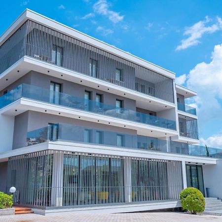 Hotel Bella Peschiera เปสเคียรา เดล การ์ดา ภายนอก รูปภาพ