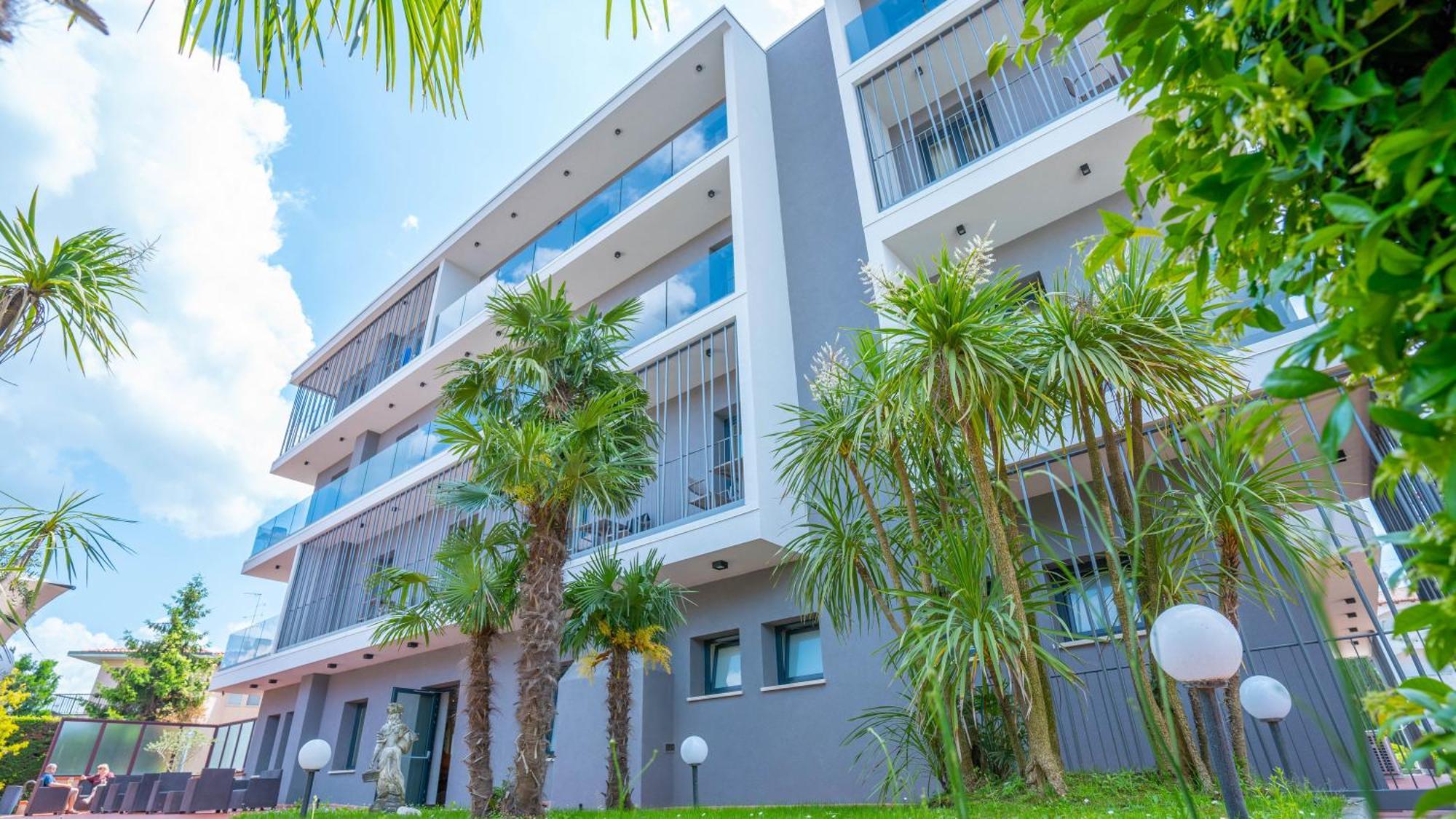 Hotel Bella Peschiera เปสเคียรา เดล การ์ดา ภายนอก รูปภาพ